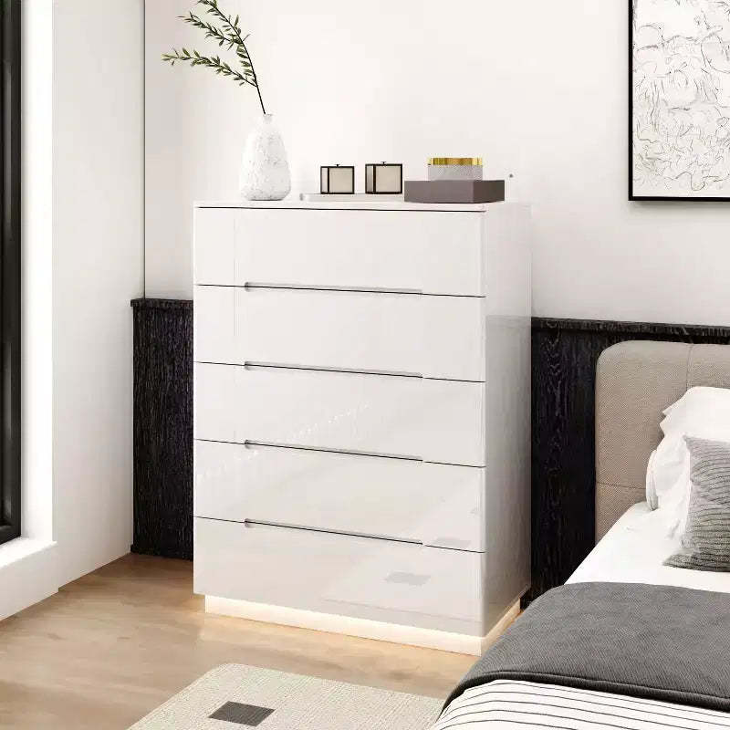 Famapy Modern High Gloss 5 Drawers Dresser With Bottom Light
