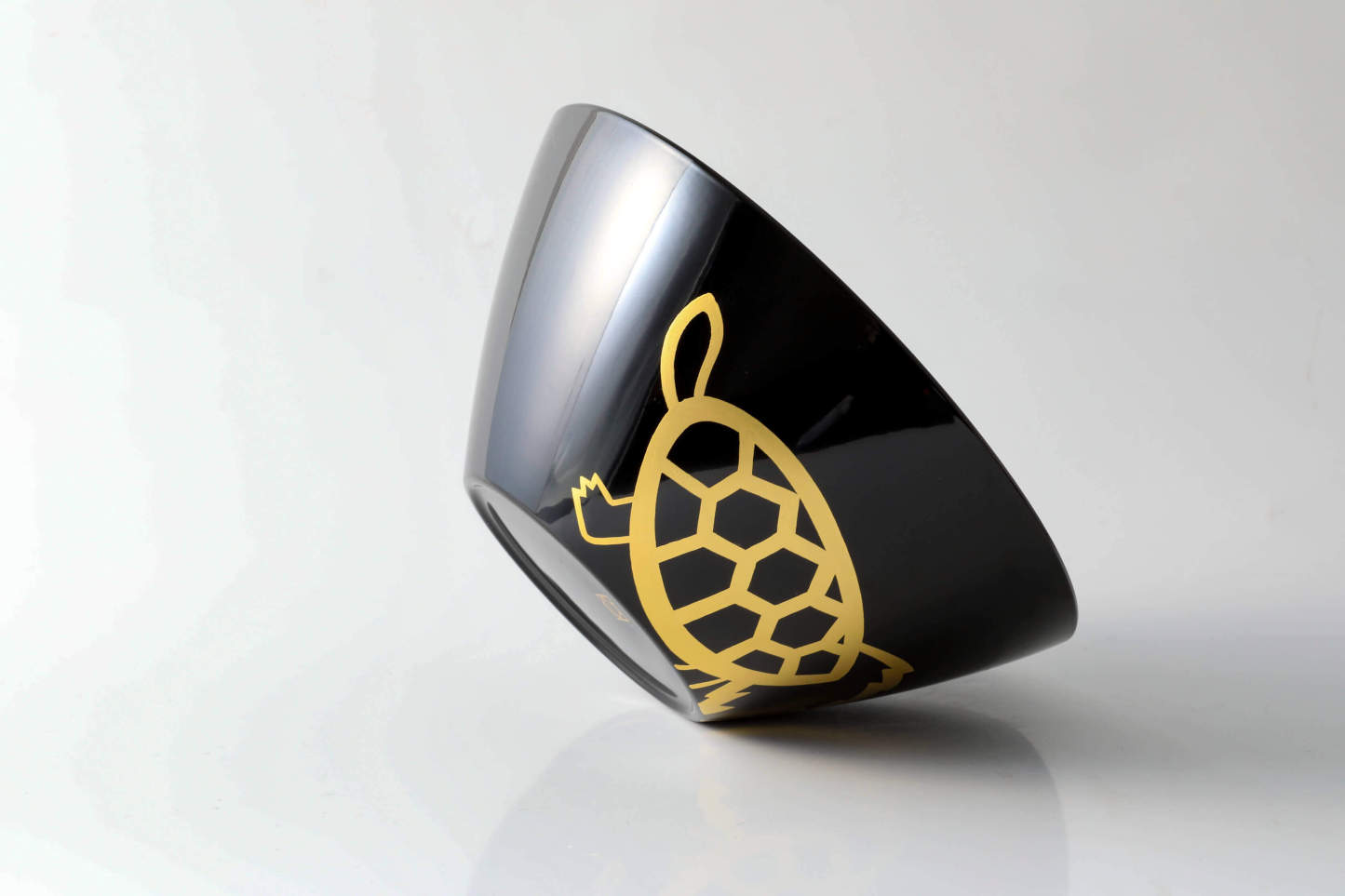 Suehiro Hachi Tsuru Kame