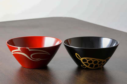 Suehiro Hachi Tsuru Kame