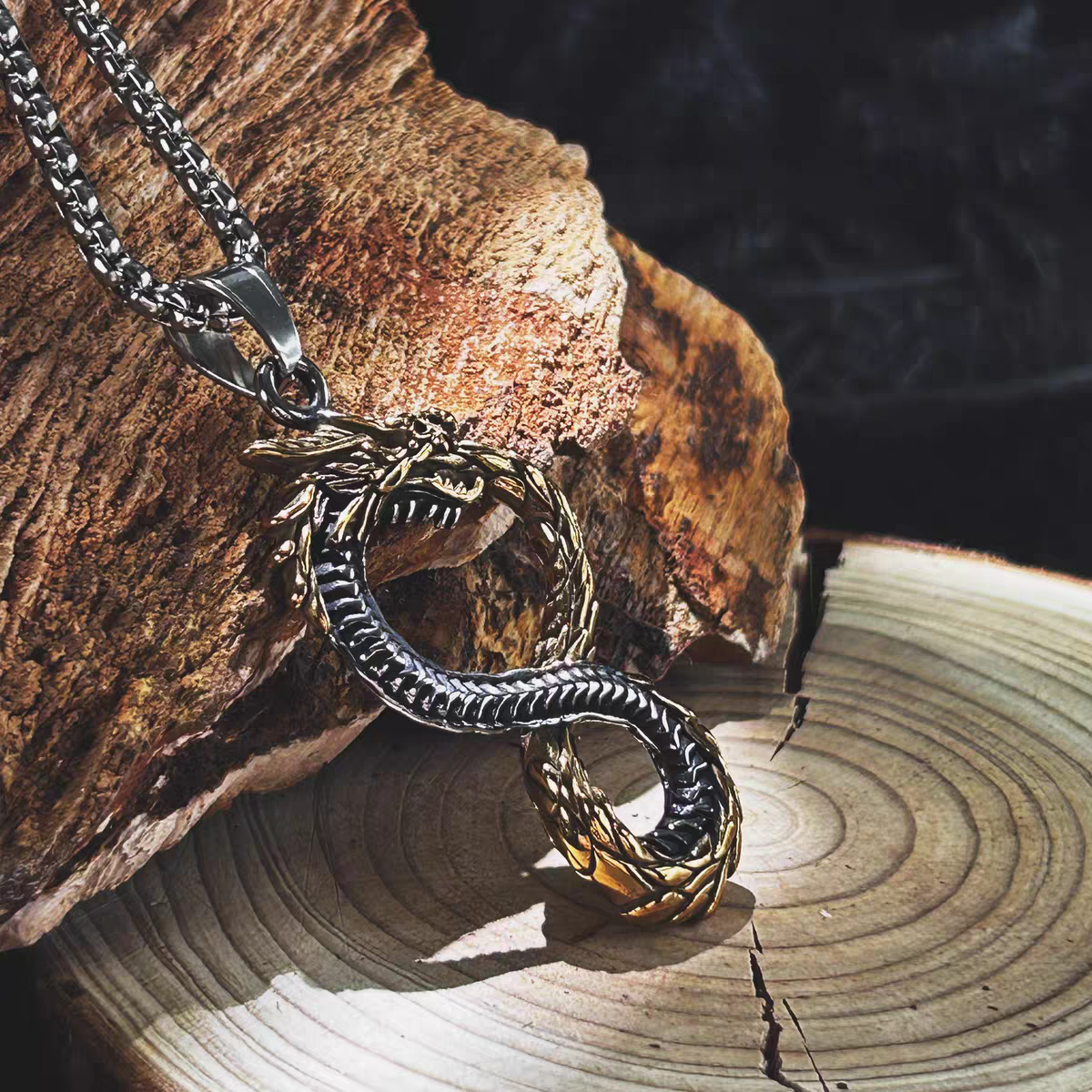 Ouroboros Dragon Pendant-stylishnooks