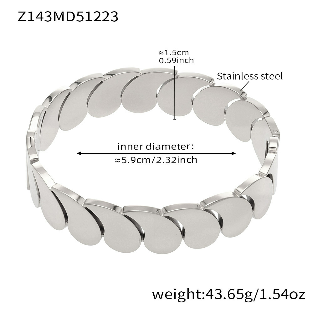 The Geometric Wheat Cuff Collection