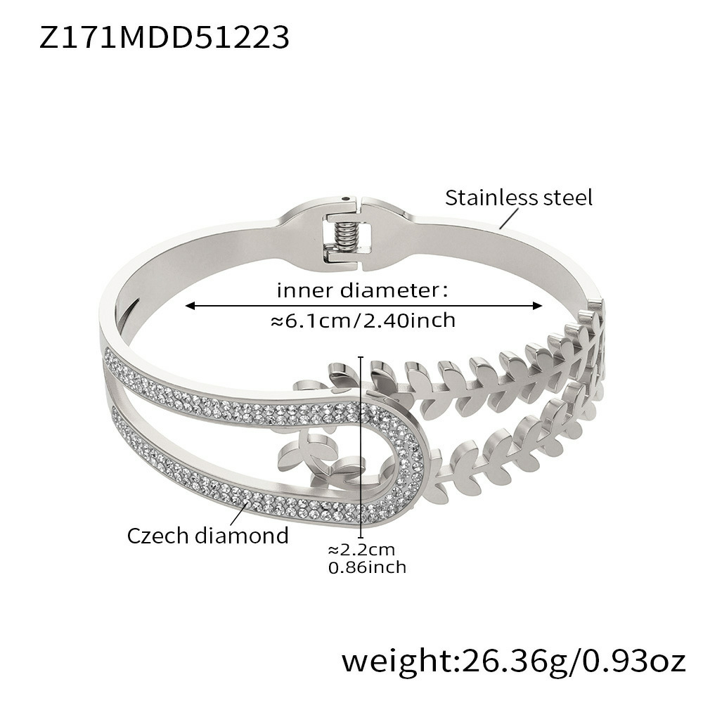 The Geometric Wheat Cuff Collection