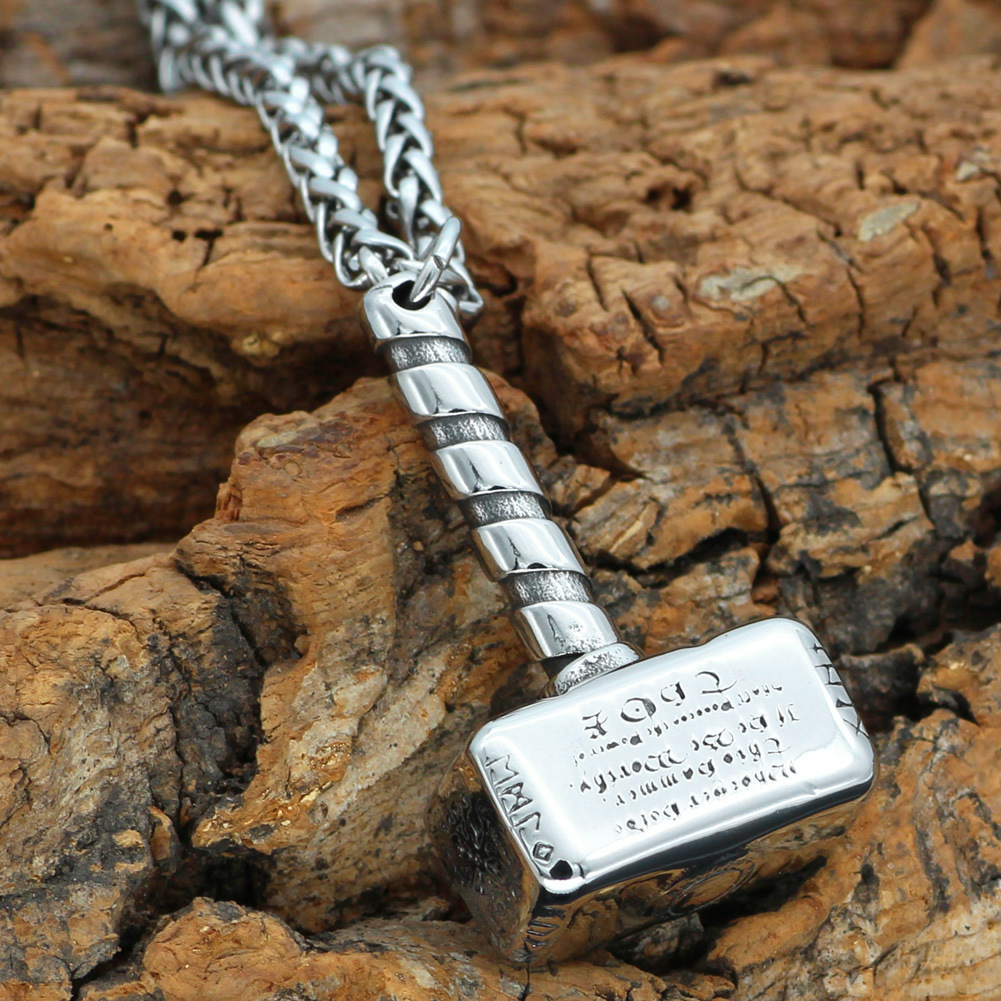 Mjolnir's Might Pendant-stylishnooks