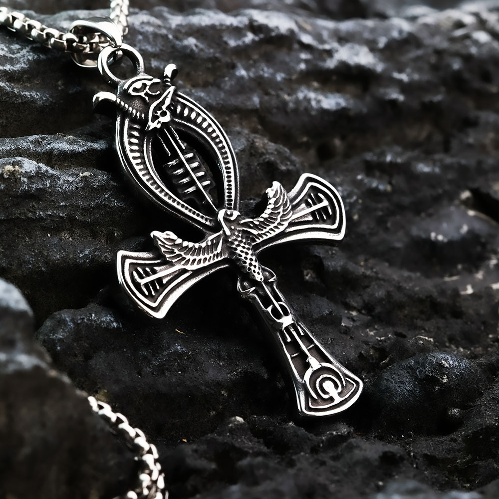 The Eye of Horus: Your Ancient Shield-stylishnooks