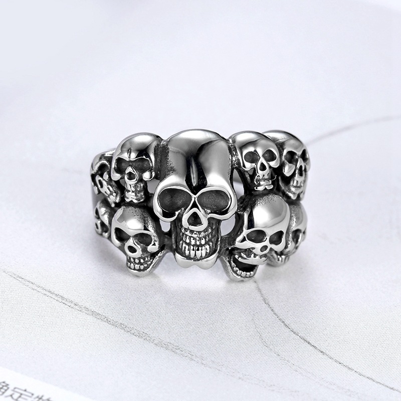 Bold Skull Statement Ring - Exaggerated Steel Band for Alternative Fashion-stylishnooks