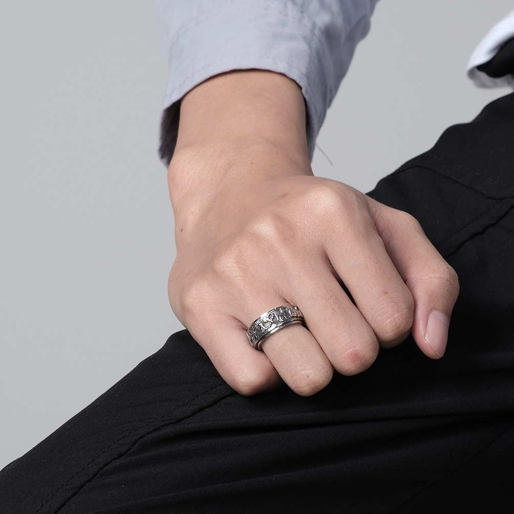  Eternal Eye Spinner Ring-stylishnooks