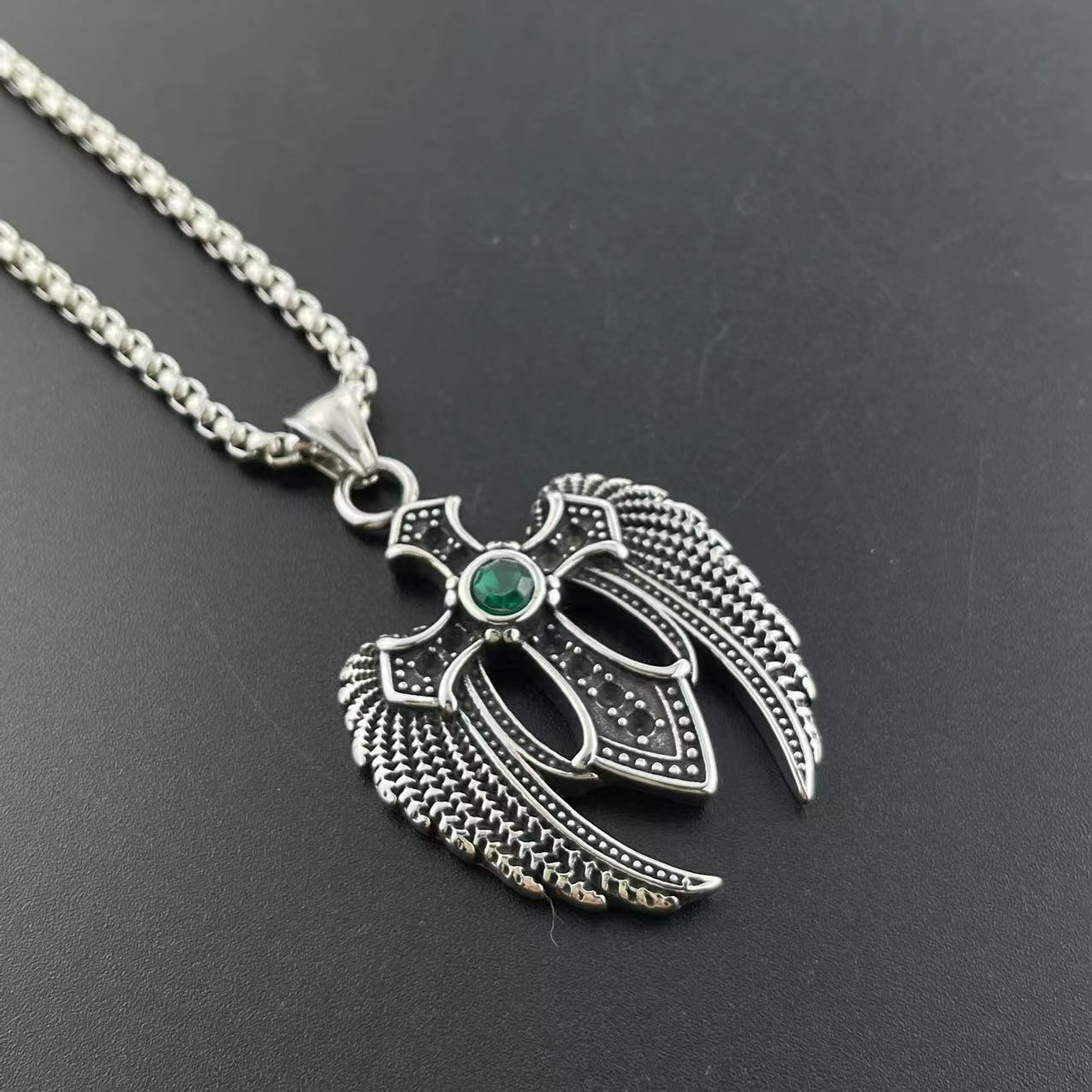 Viking Wings Cross Pendant-stylishnooks