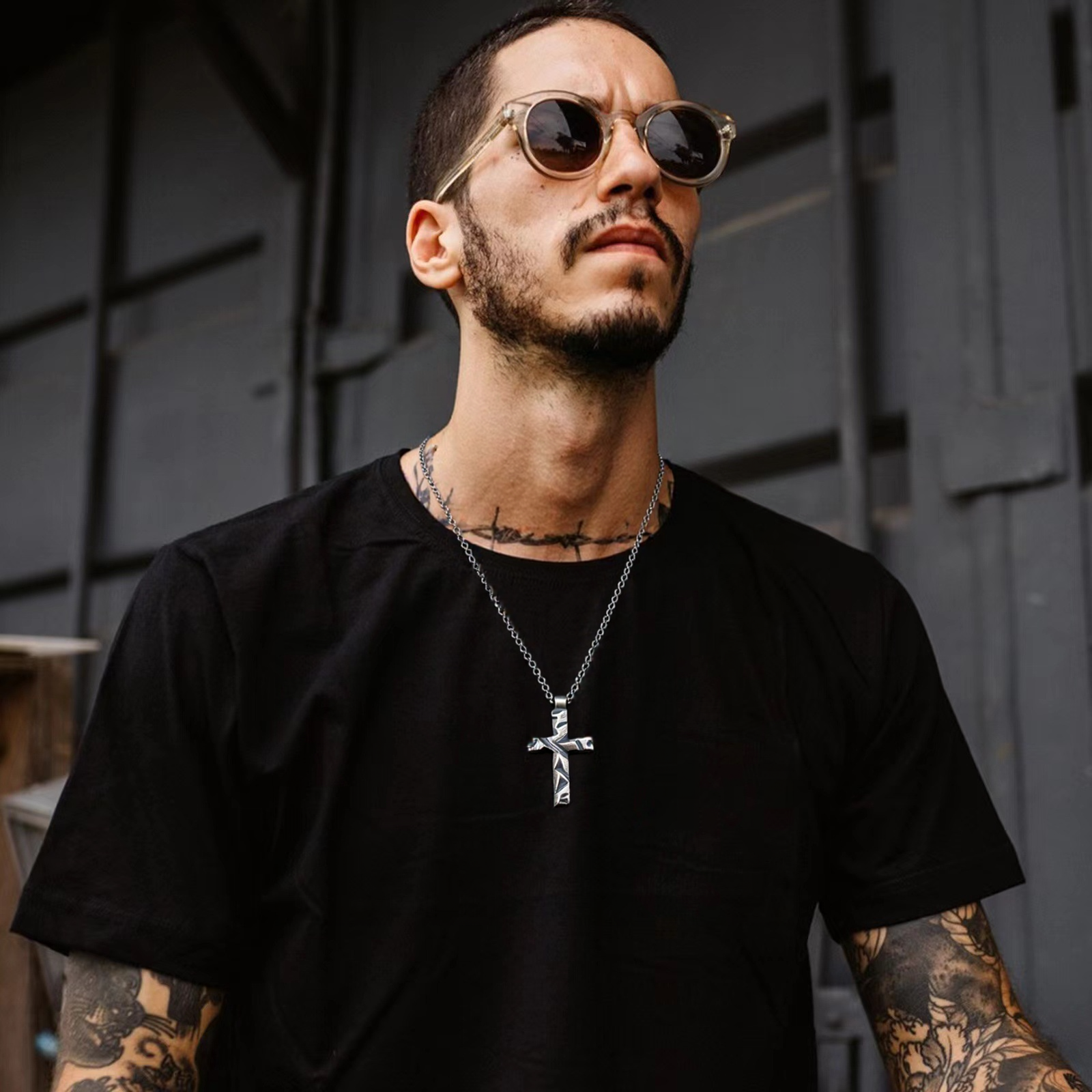 Minimalist Faith Cross Pendant-stylishnooks