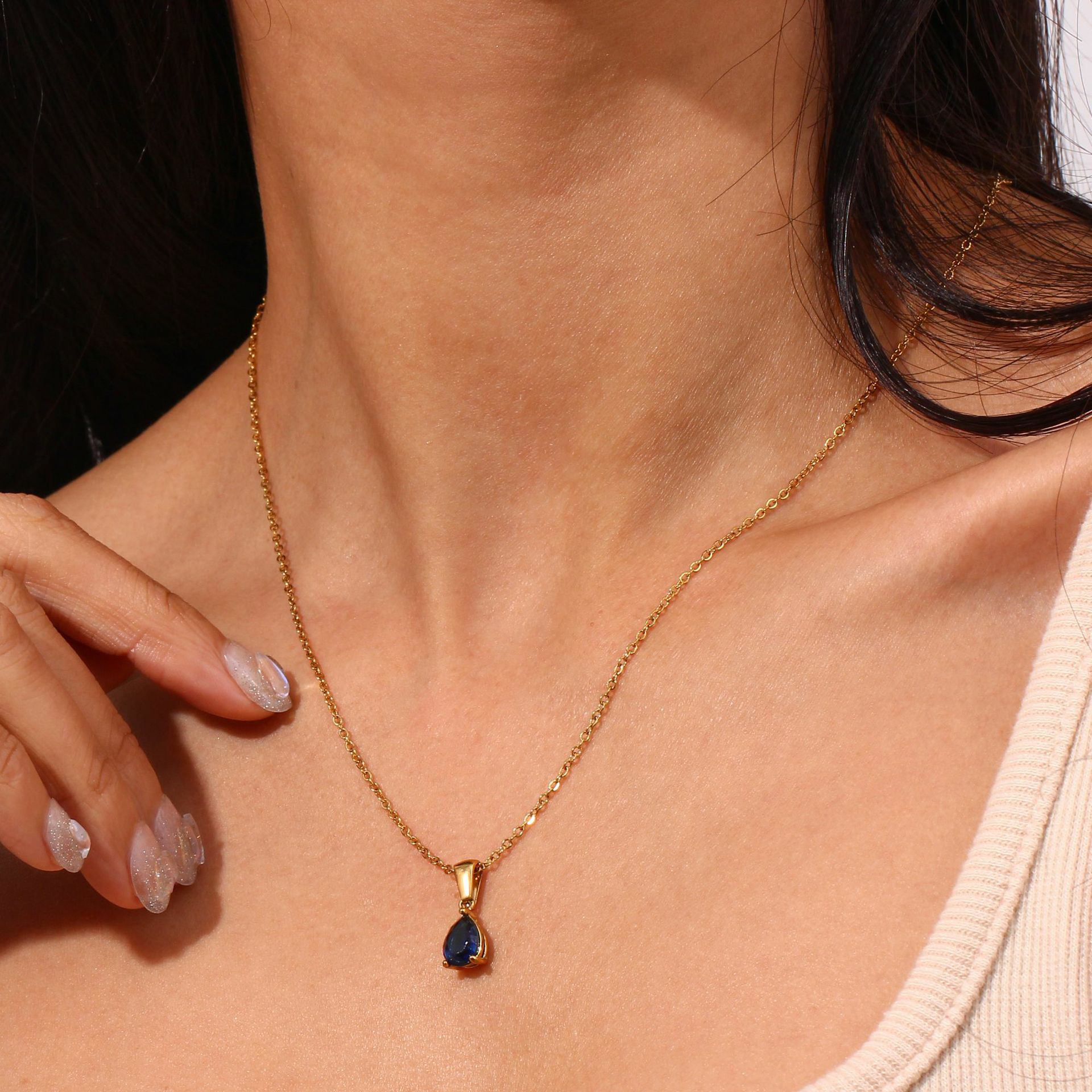 Dainty Teardrop Pendant Necklace-stylishnooks