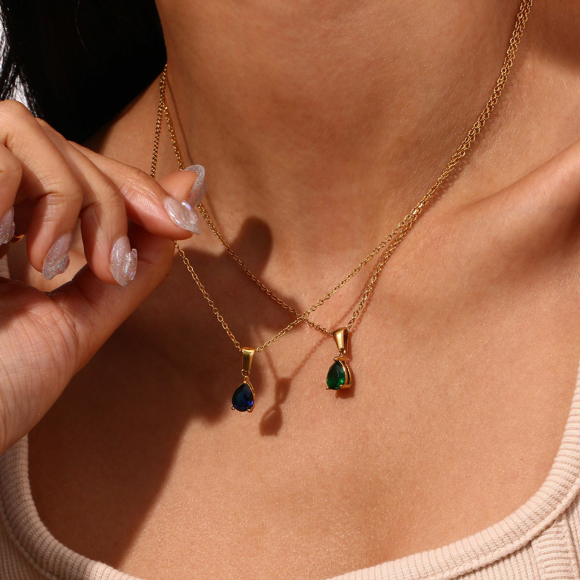 Dainty Teardrop Pendant Necklace-stylishnooks