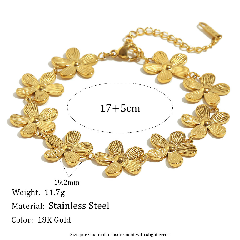 The Daisy Chain Bracelet