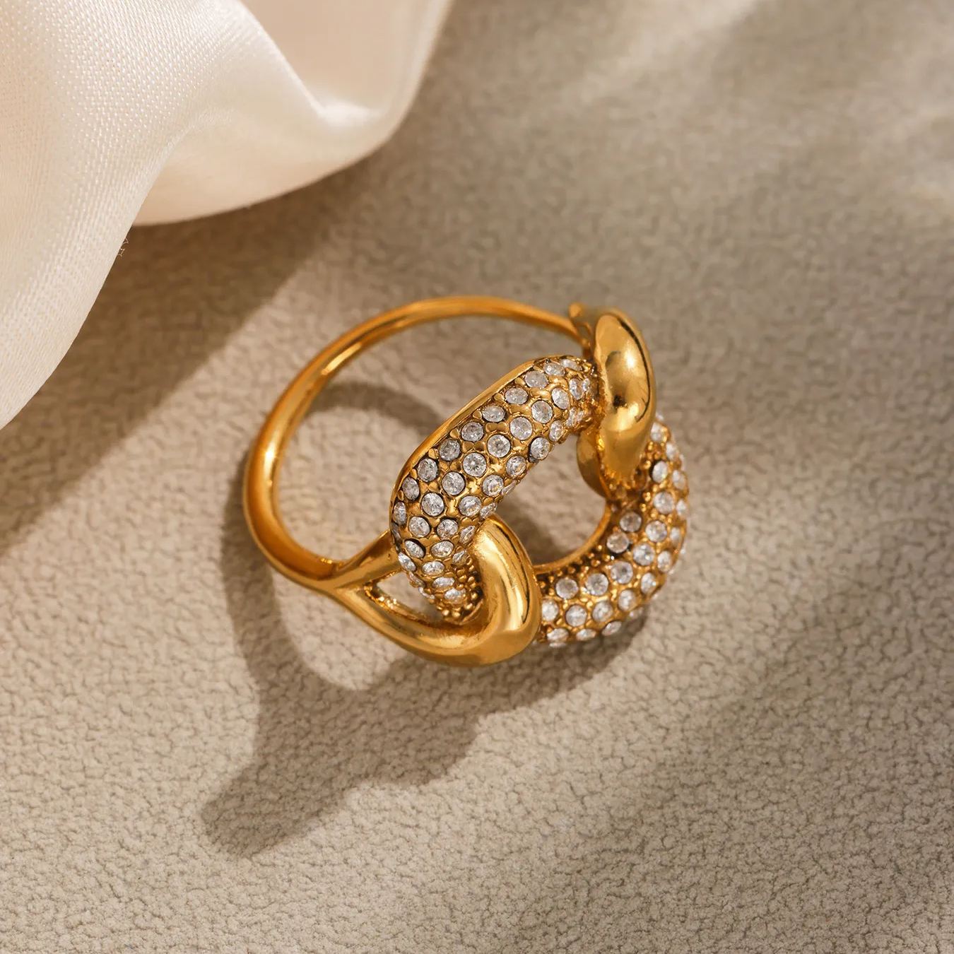 The Geometric Halo Ring-stylishnooks