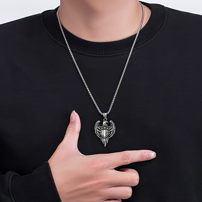 Bald Eagle Pendant-stylishnooks