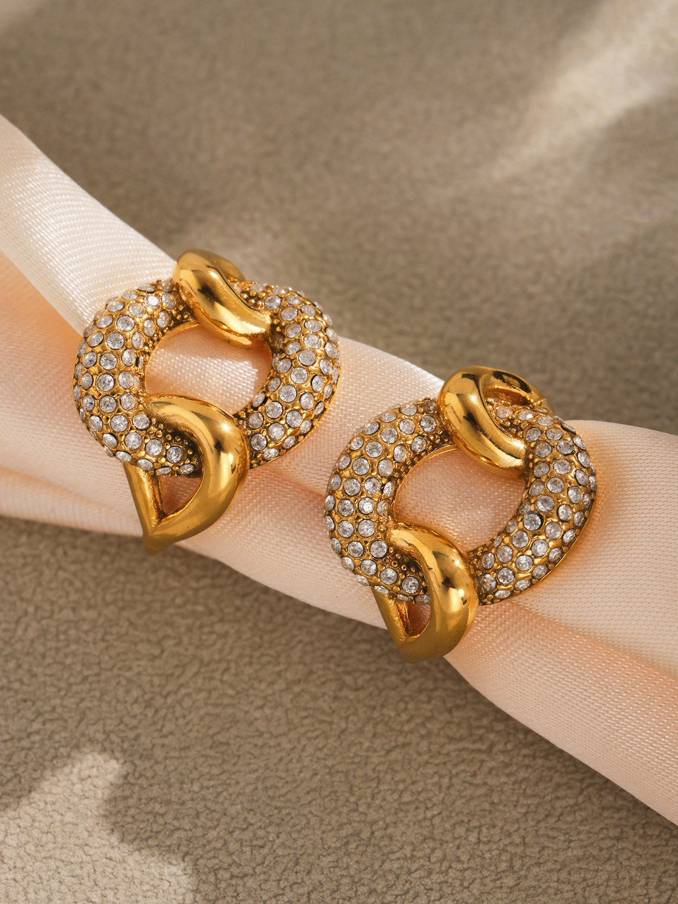 The Geometric Halo Ring-stylishnooks