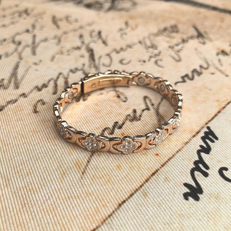 Copper Bracelets for Women Pure Copper Magnetic Bracelet with 3500 Gauss Effective Magnets Trendy Stack Bangle Stretch Bangle