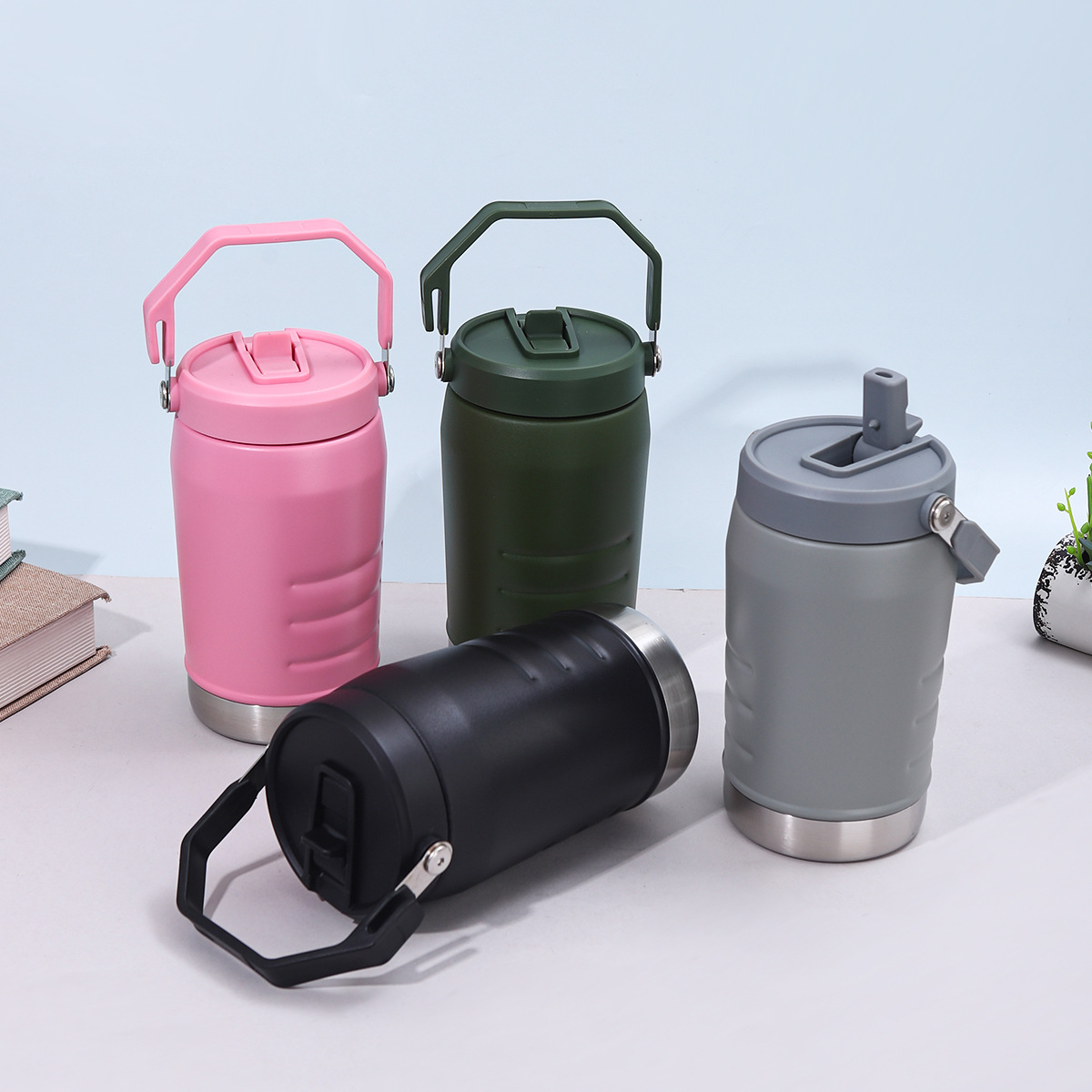 2.0 Flip-Top Straw Bottle with Handle, 40 oz | Twist-off lid and flip straw | Leak-proof for travel and sports | Insulated stainless steel | BPA-free | Black 2.0