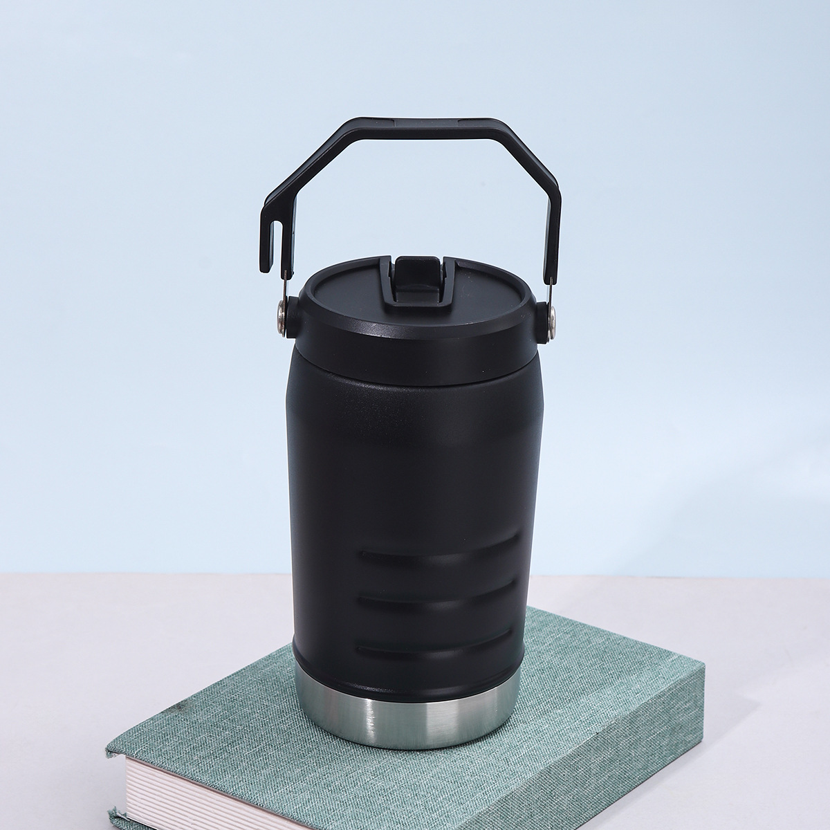2.0 Flip-Top Straw Bottle with Handle, 40 oz | Twist-off lid and flip straw | Leak-proof for travel and sports | Insulated stainless steel | BPA-free | Black 2.0