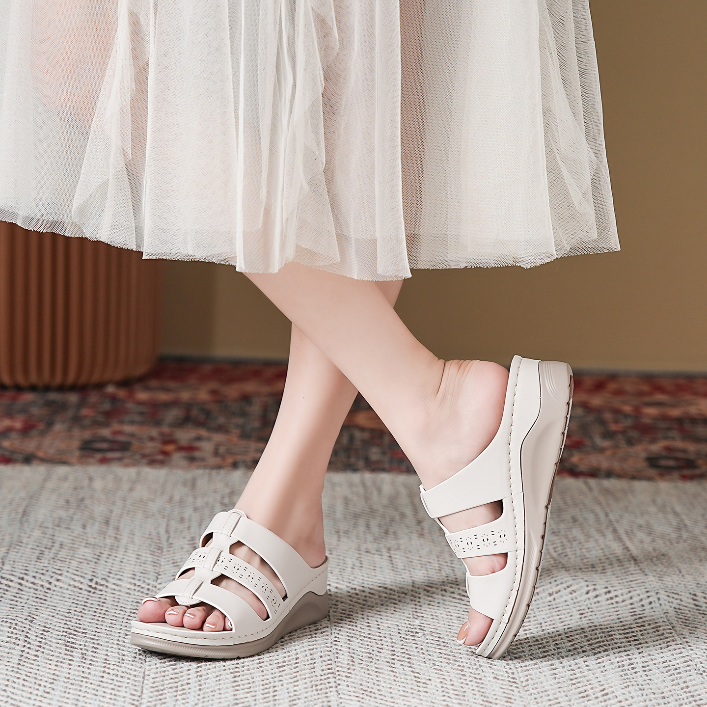 [🎁 Mai ajánlat: Féláron — Vásárolj most!]Női nyári ortopéd szandálok —Mondj búcsút a fájdalomnak, sétálj könnyedén 👞Tapasztald meg a tökéletes kényelmet!