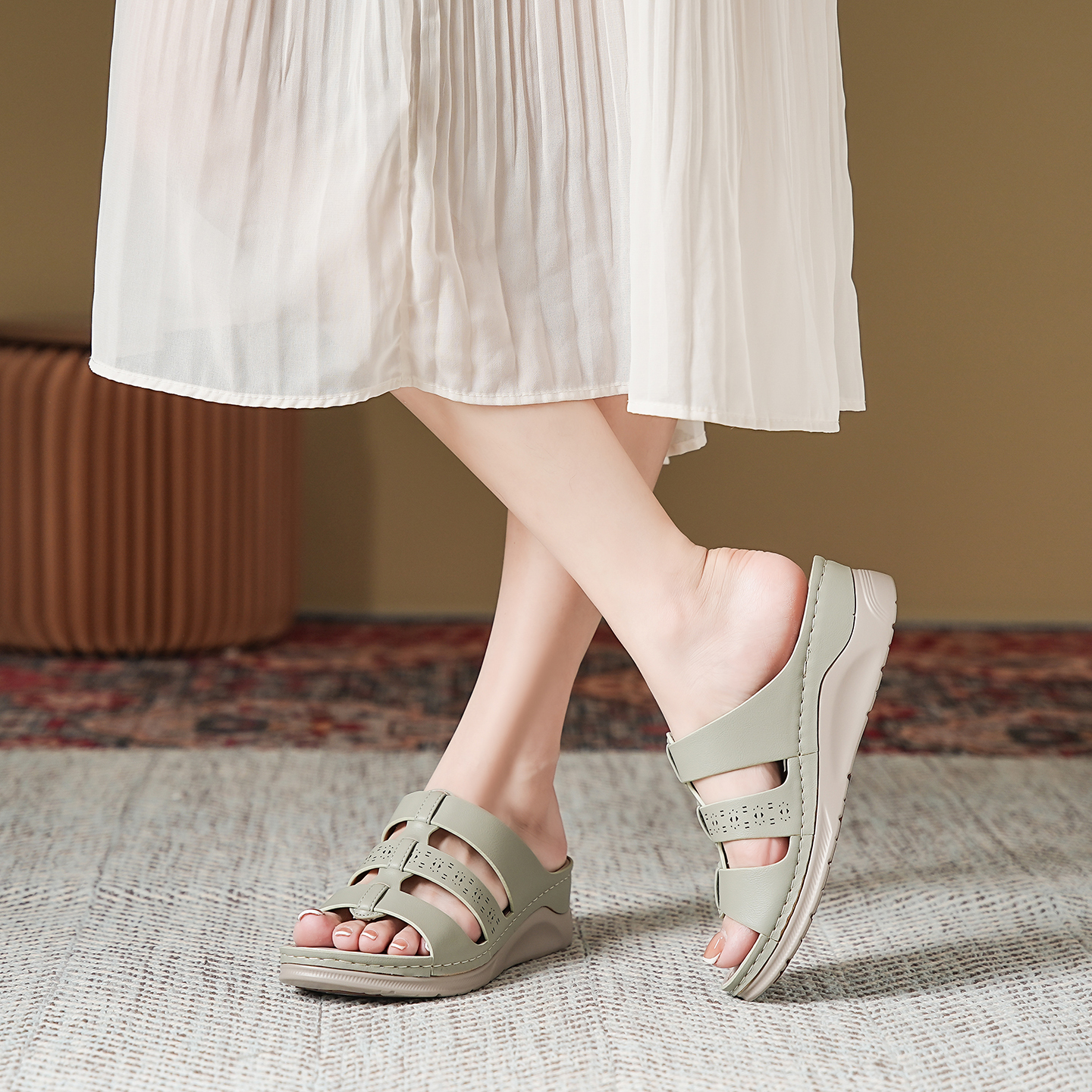 [🎁 Mai ajánlat: Féláron — Vásárolj most!]Női nyári ortopéd szandálok —Mondj búcsút a fájdalomnak, sétálj könnyedén 👞Tapasztald meg a tökéletes kényelmet!