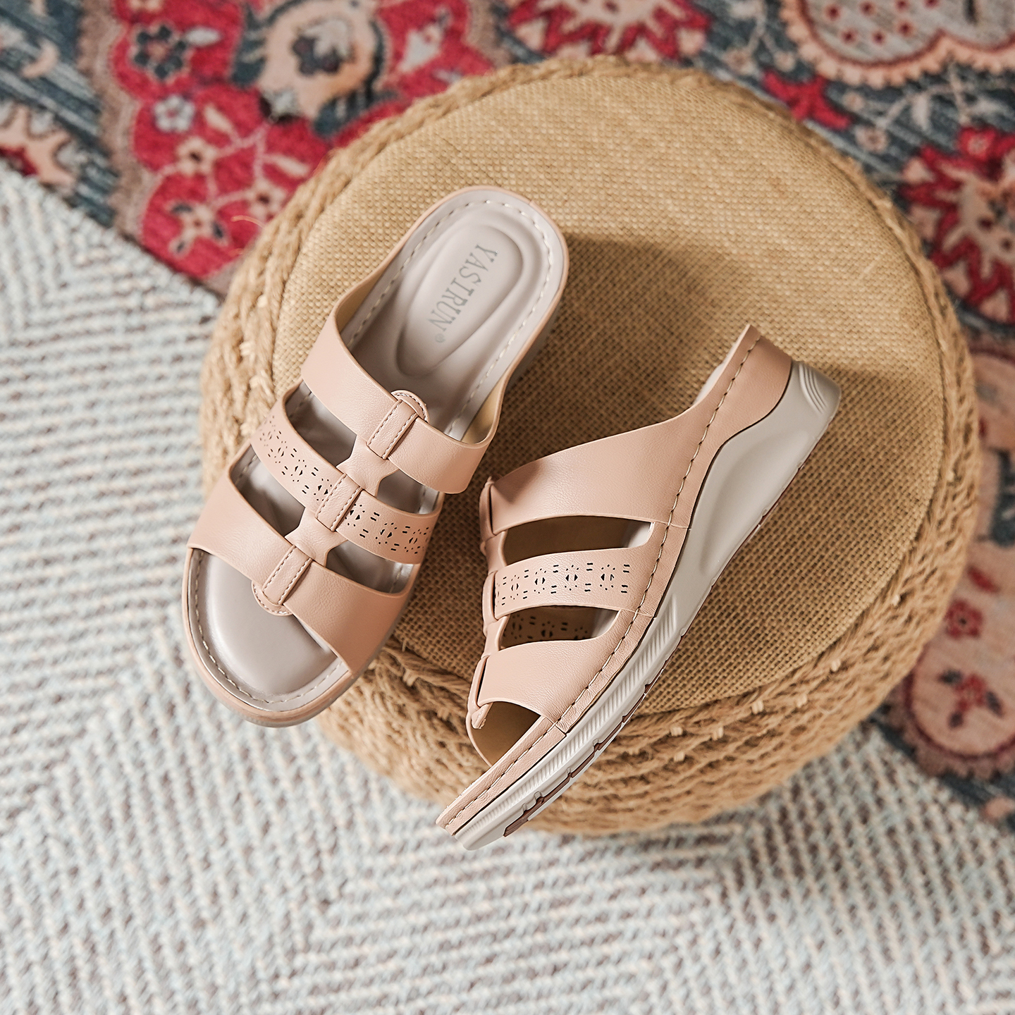 [🎁 Mai ajánlat: Féláron — Vásárolj most!]Női nyári ortopéd szandálok —Mondj búcsút a fájdalomnak, sétálj könnyedén 👞Tapasztald meg a tökéletes kényelmet!