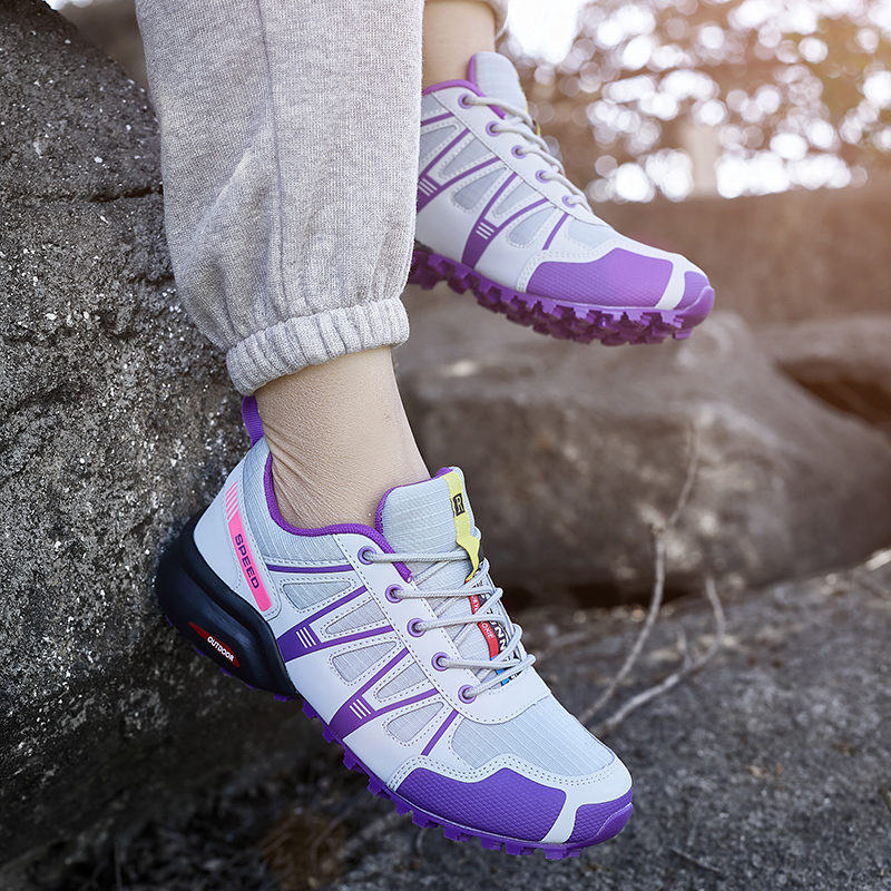 Ergonomikusan tervezett ortopéd cipő hát-, ízületi és lábfájdalmakra - minden nő számára alkalmas