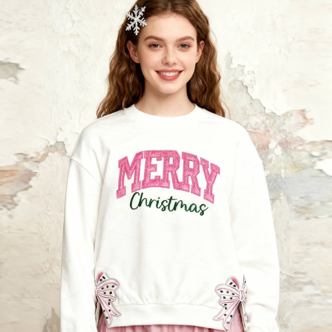 Custom Merry Christmas Glitter Sweatshirt with Bow, Holiday Outfit for Women-Claire Custom