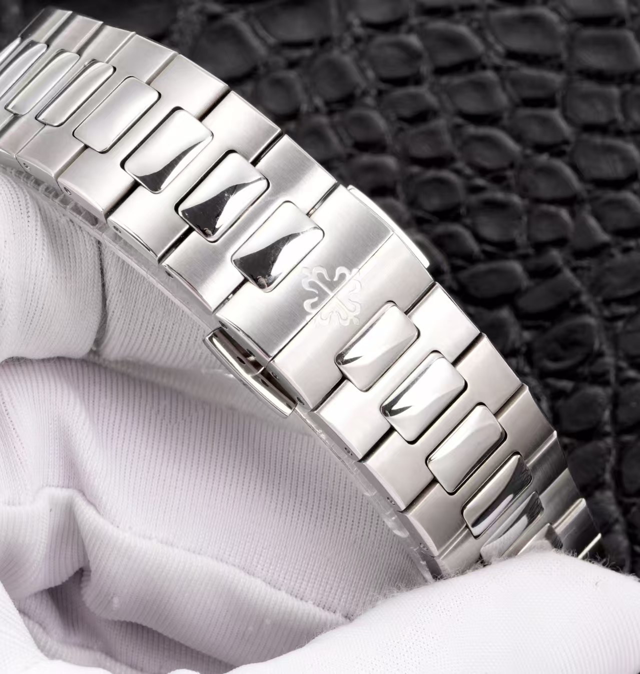 Patek Philippe Green Nautilus 5712 Series