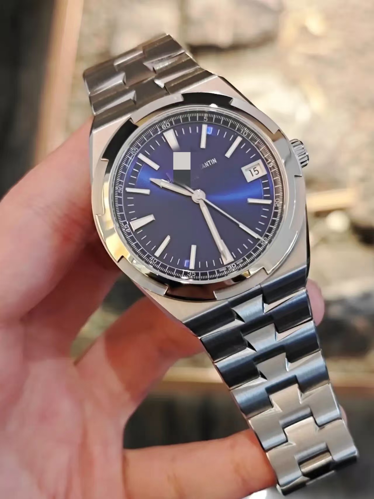 Global Reach Series 4520V