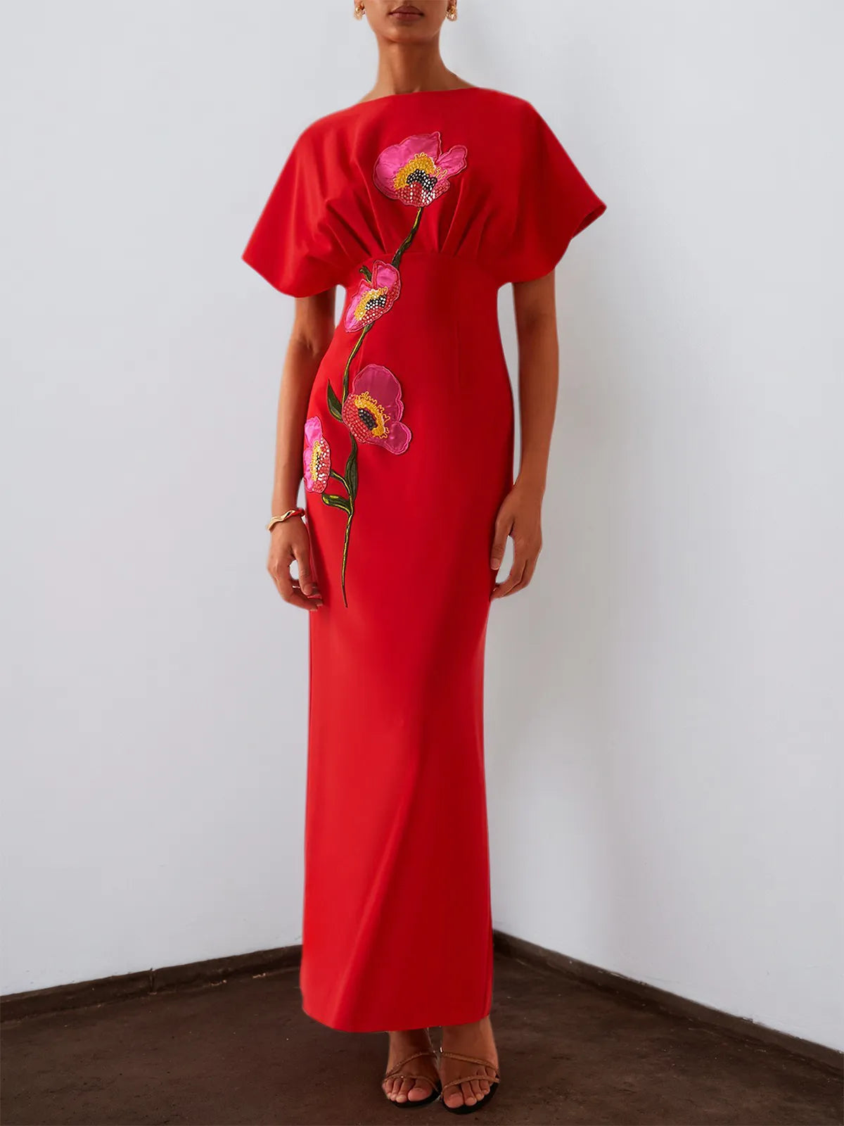 Red Applique Boat Neck Short Sleeve Backless Sheath Maxi Dress