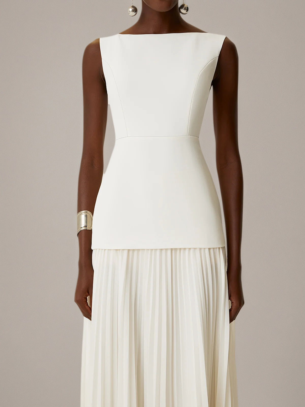 White A Line Chiffon Round Neck Sleeveless Floor Length Dresses