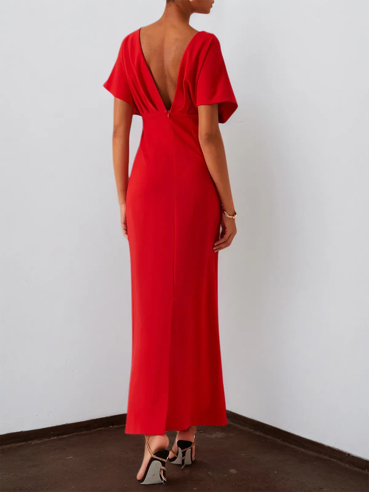 Red Applique Boat Neck Short Sleeve Backless Sheath Maxi Dress