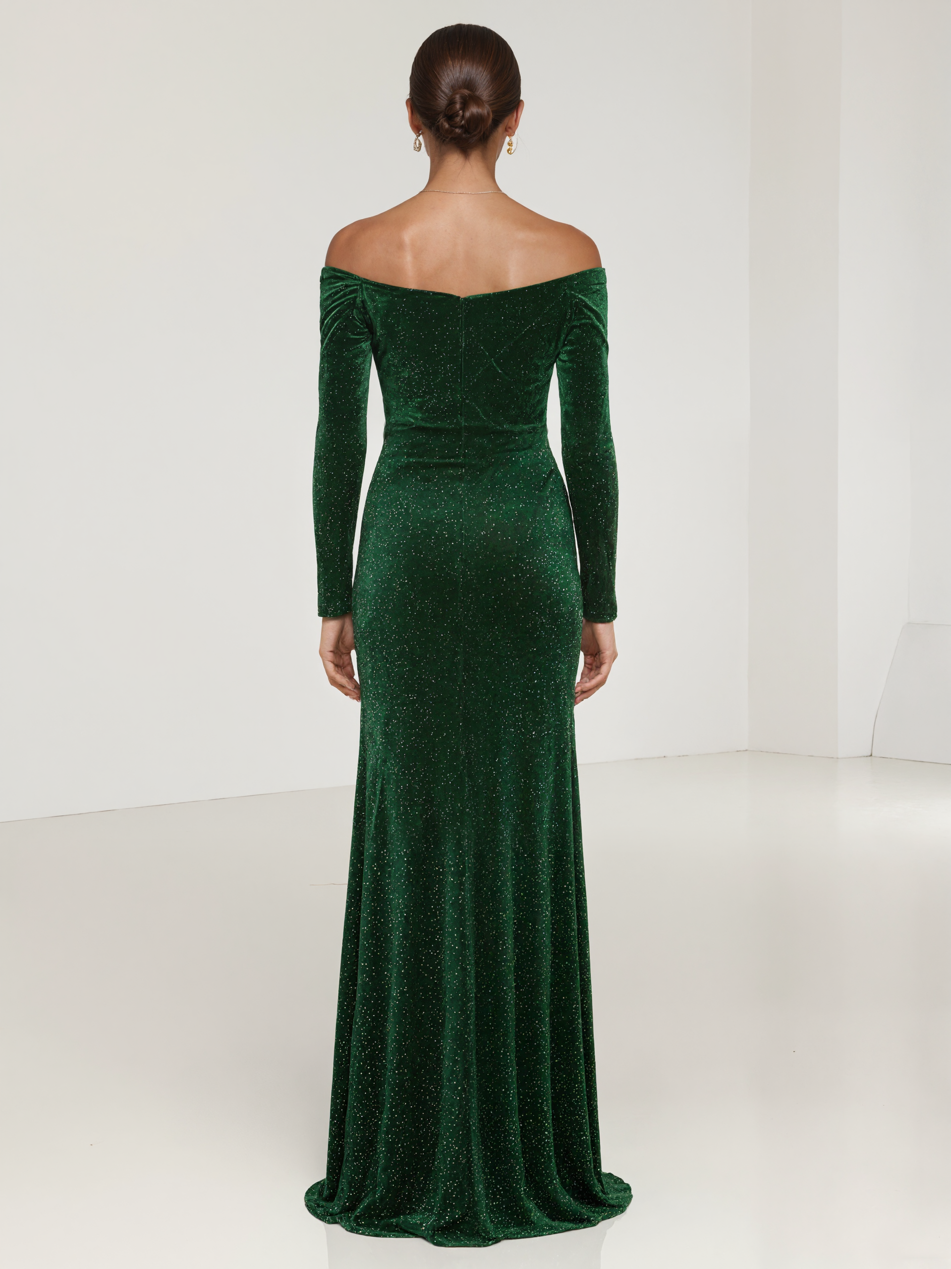 Green Hot Drilling Velvet Off The Shoulder Long Sleeve Sheath Gown Dress