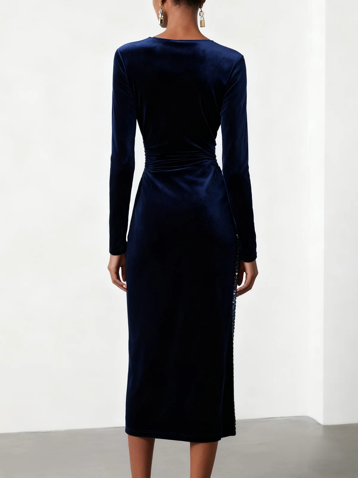 Navy Blue Glitter Velvet Crew Neck Long Sleeve Sheath Midi Dress
