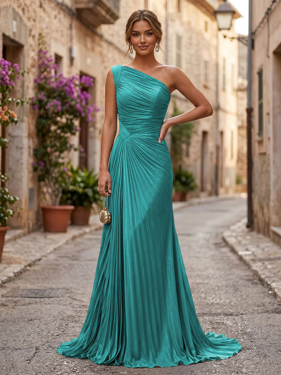 Chiffon A-Line/Princess One Shoulder Floor-Length Formal Dresses with Pleats
