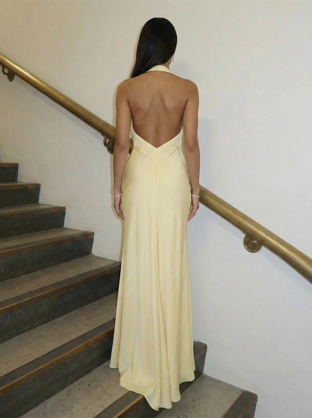 Sheath Halter Deep V-Neck Silk Satin Ruched Long Evening Dresses for Women