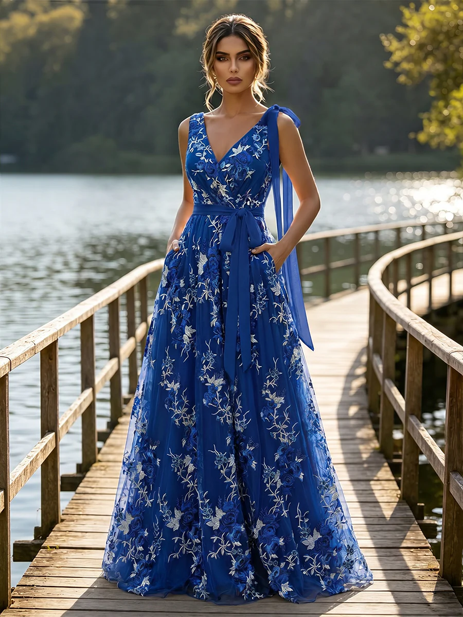 Lace A-Line/Princess V-Neck Floor-Length Evening Dresses with Floral Embroidery