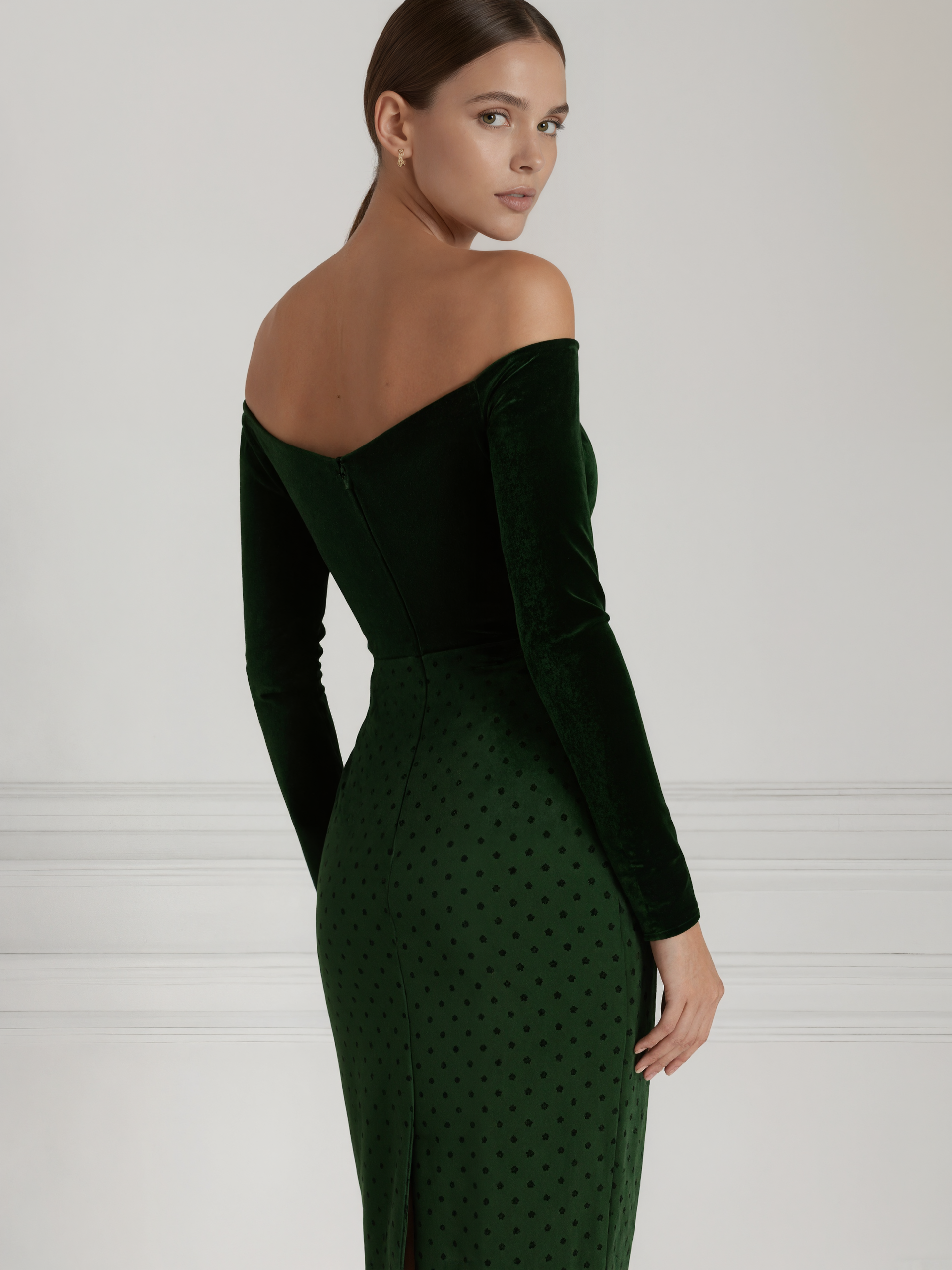 Green Knot Velvet Off The Shoulder Long Sleeve Sheath Midi Dress