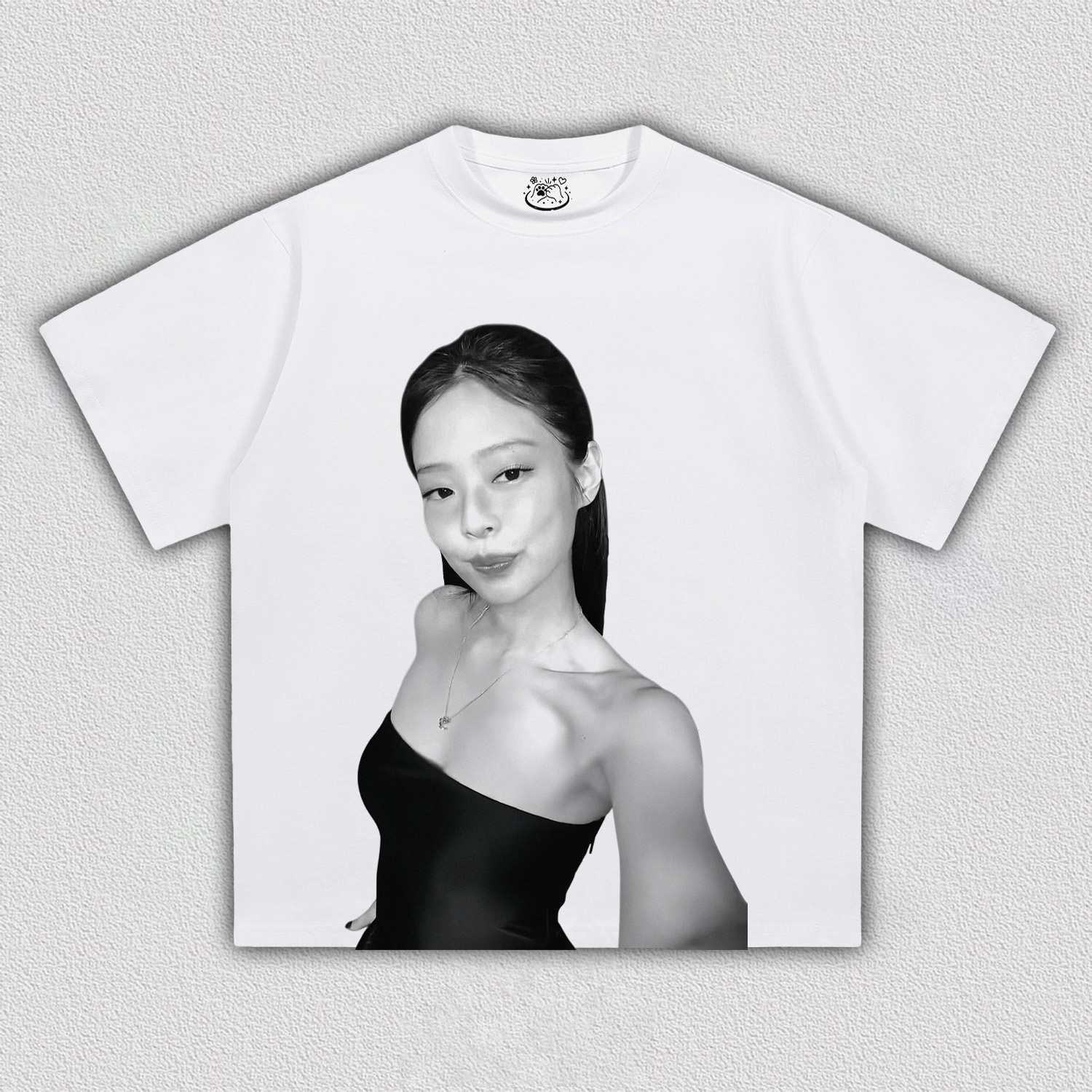 BLACKPINK Jennie TEE 10.31
