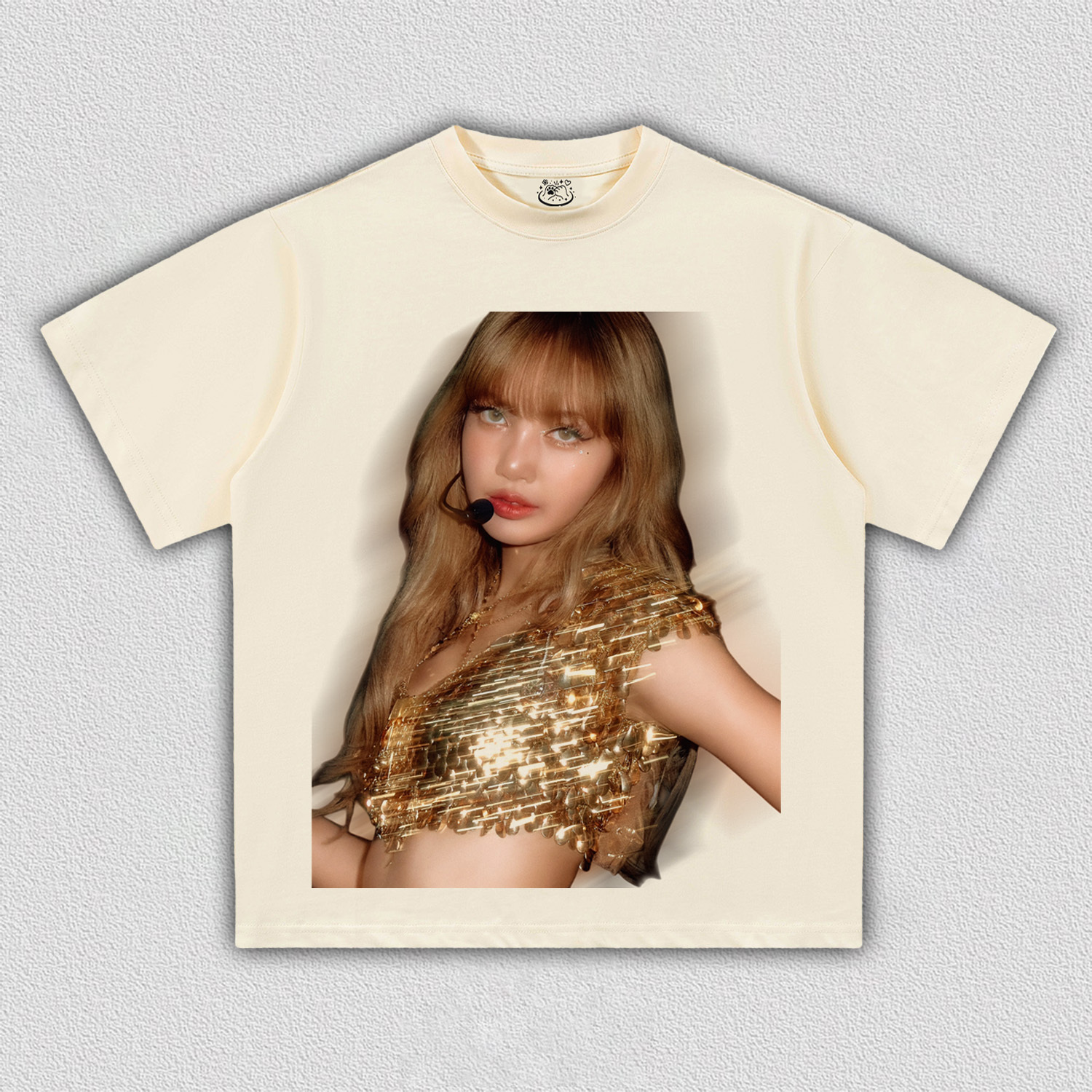 BLACKPINK LISA TEE 10.31