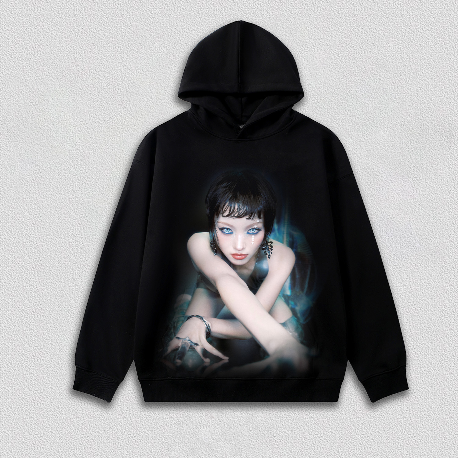 XG CHISA HOODIES