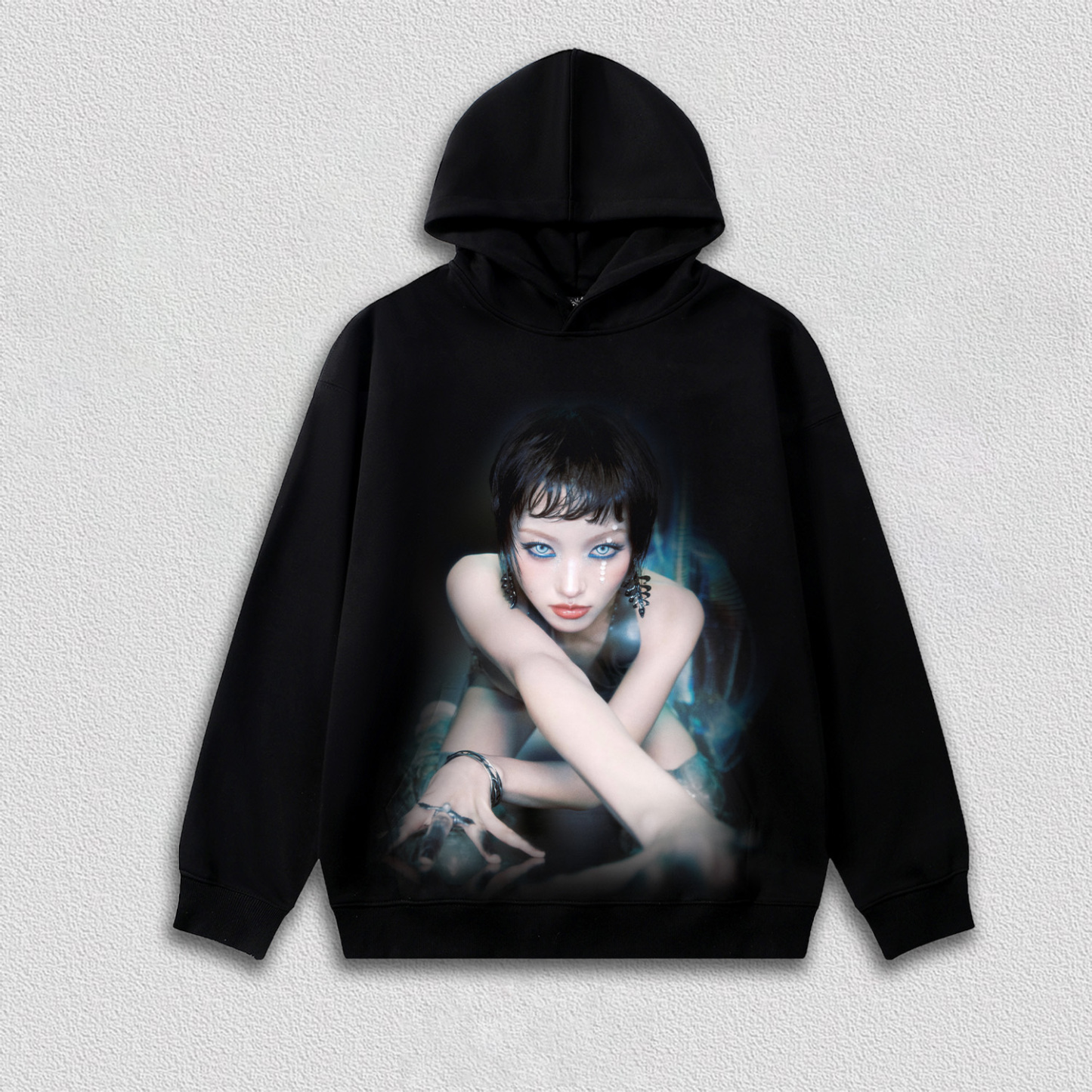 XG CHISA HOODIES