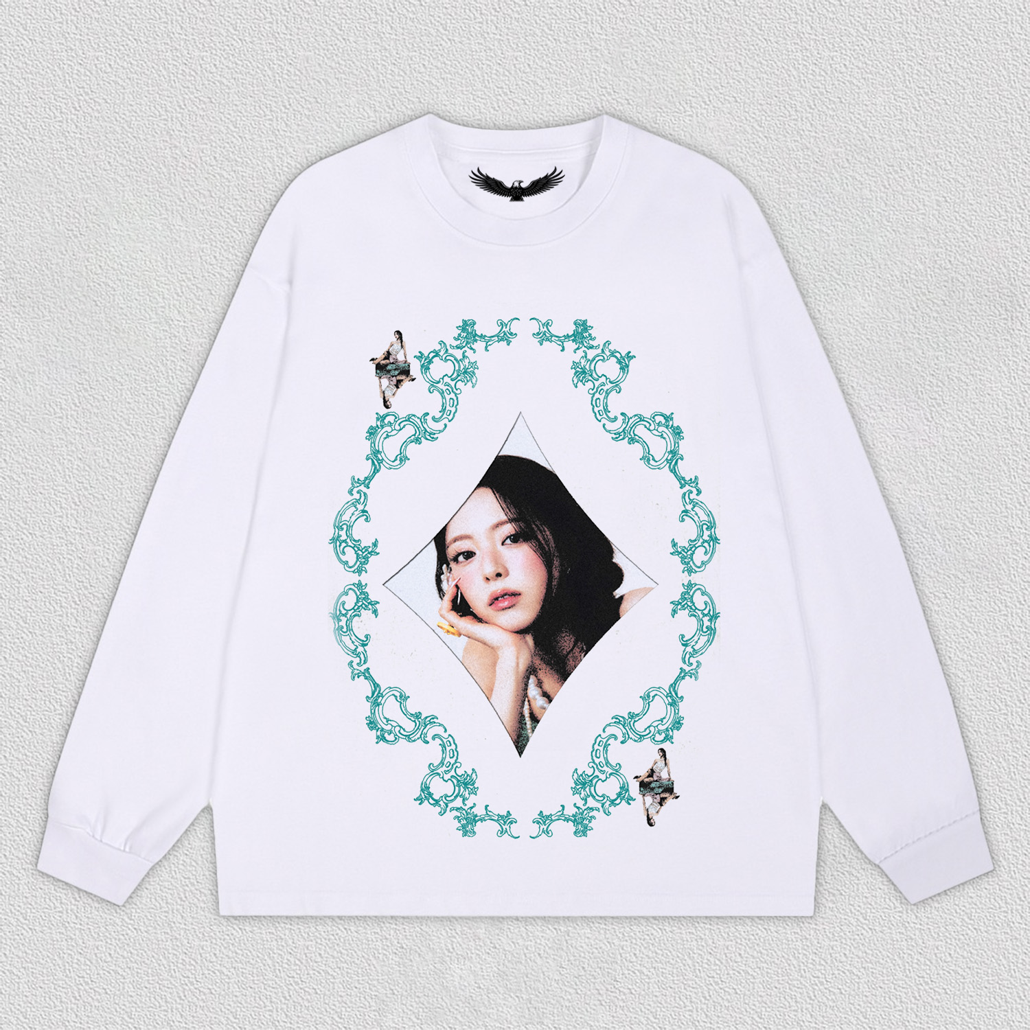 Itzy Yuna Tee