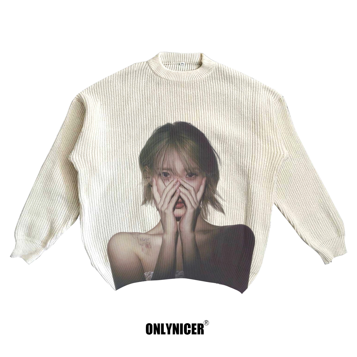 IU S2 SWEATER