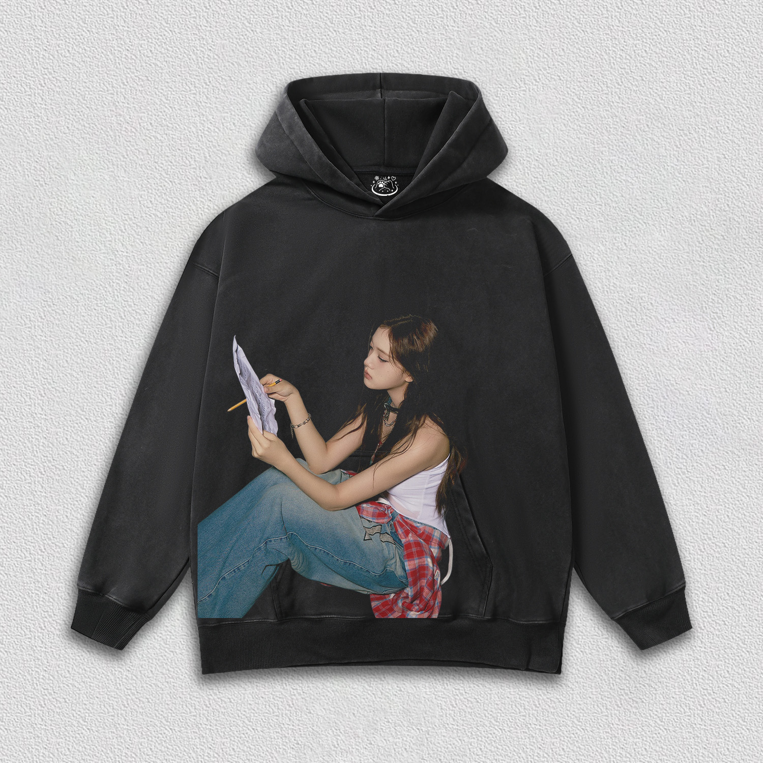 STAYC J-Now Tuning 111.2 MHz HOODIES