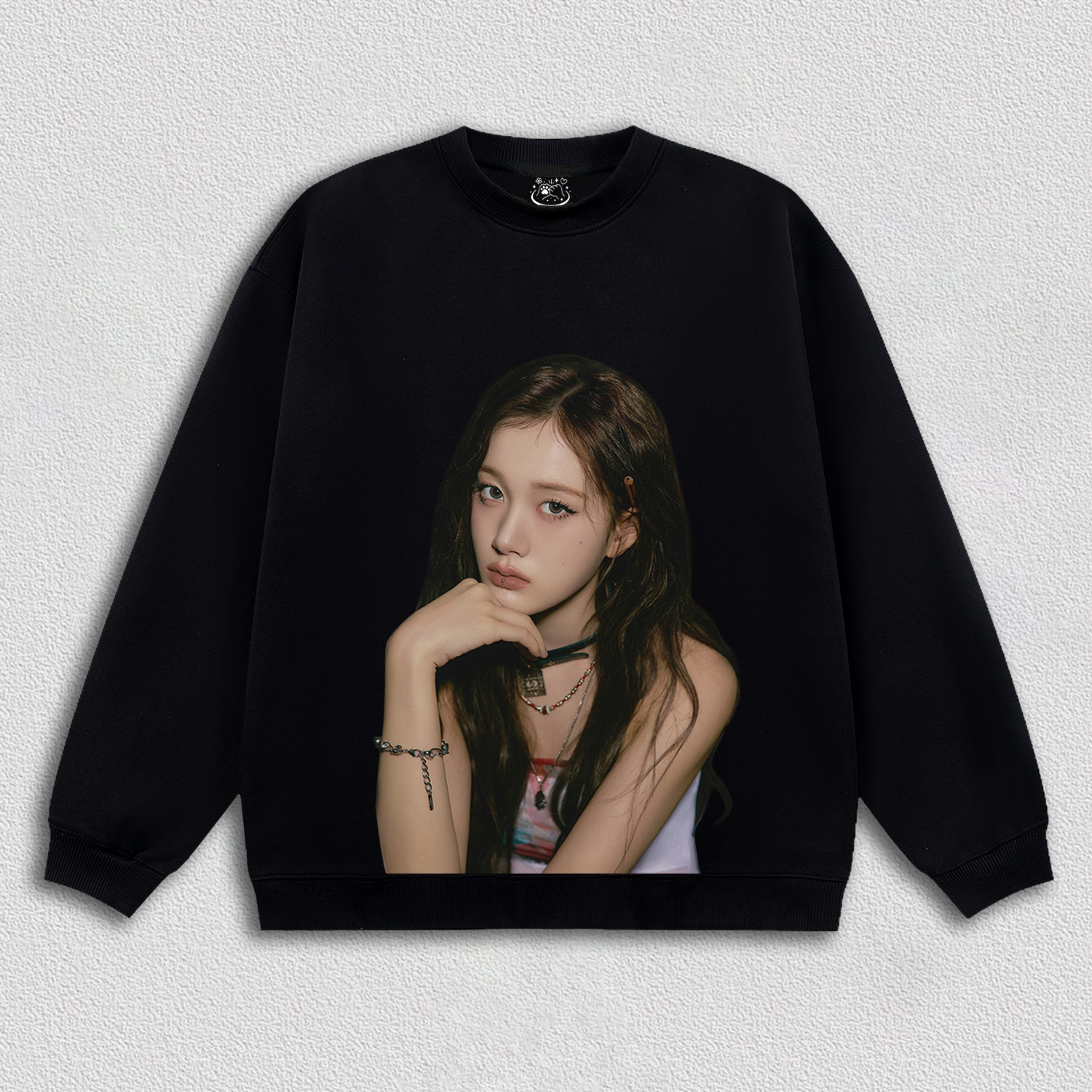 STAYC J-Now Tuning 111.2 MHz HOODIES