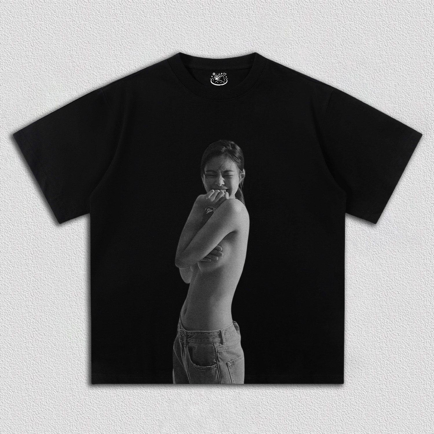 Jennie 1 Tee