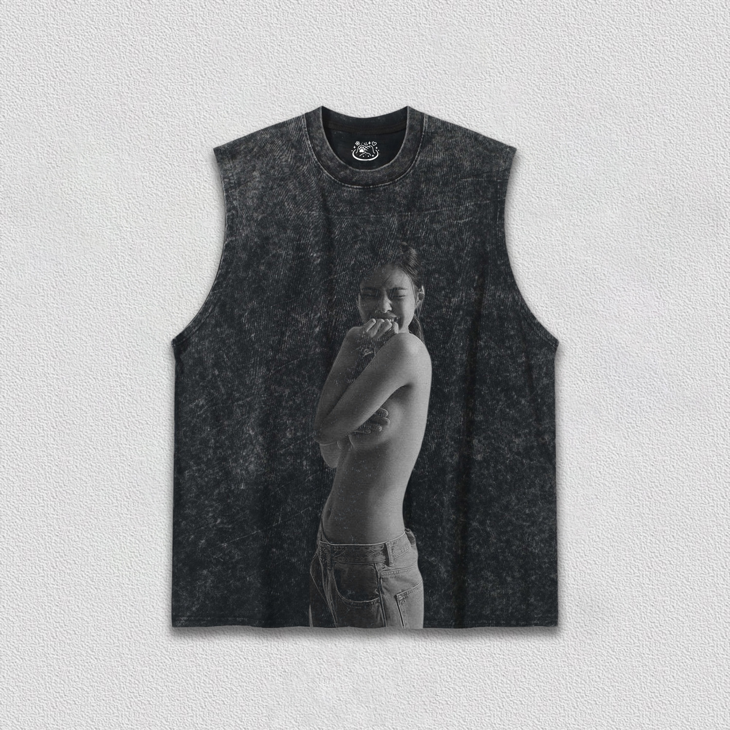 Jennie 1 Tee