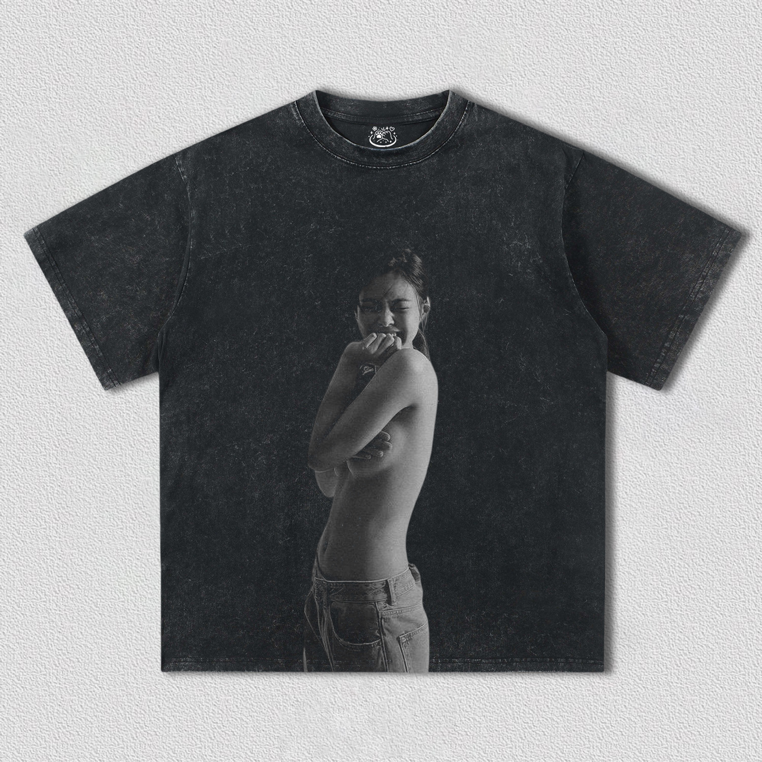 Jennie 1 Tee