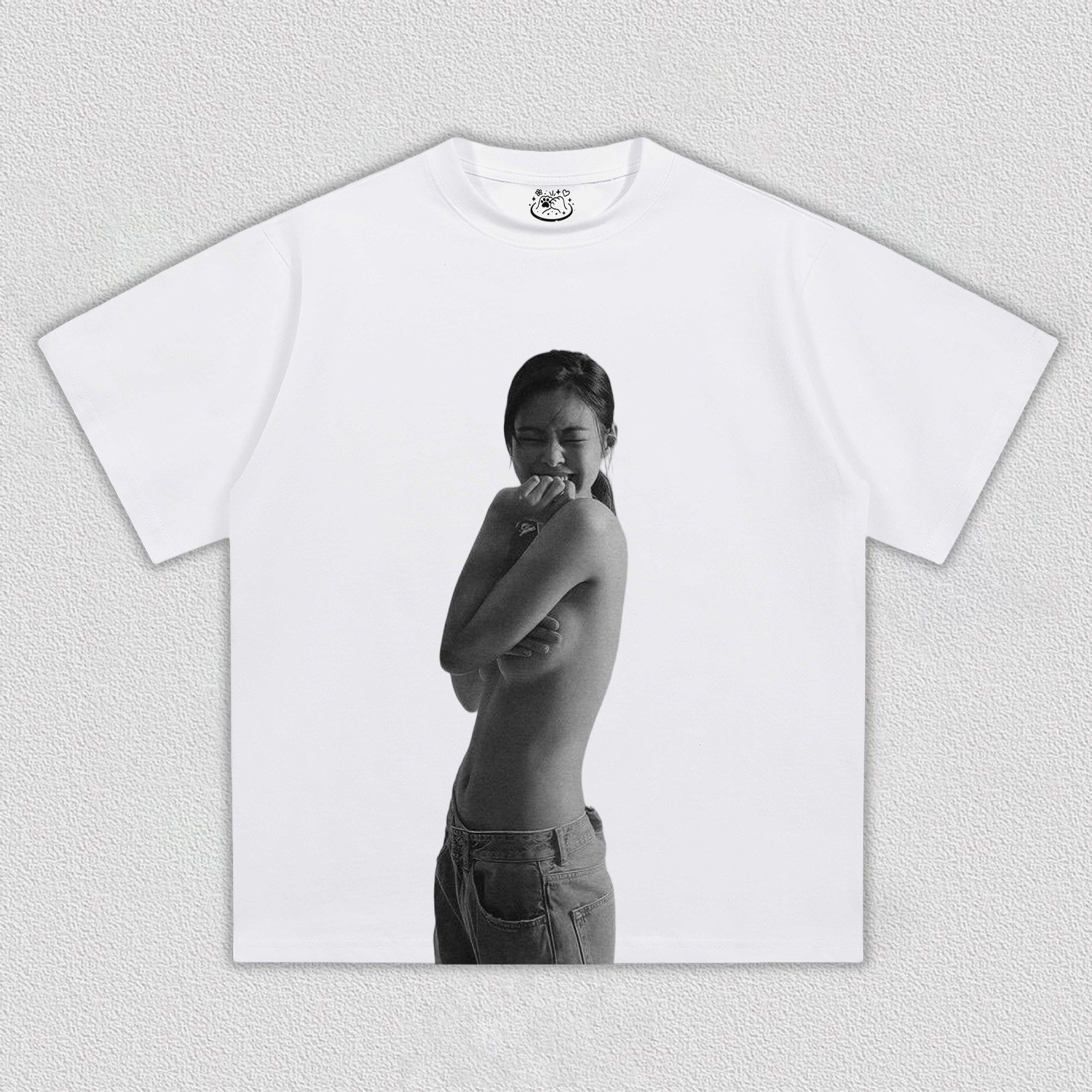 Jennie 1 Tee