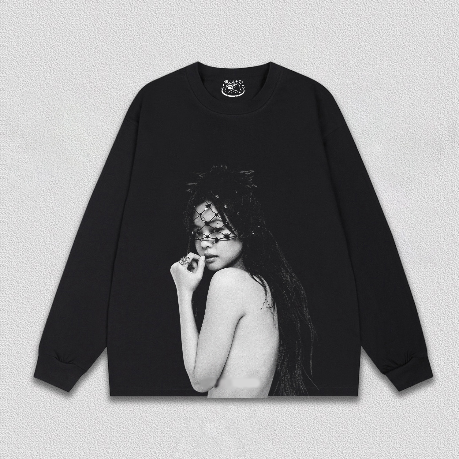 Jennie 3 Tee